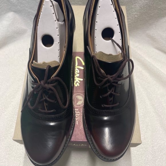 Clarks - Picture 7 of 7